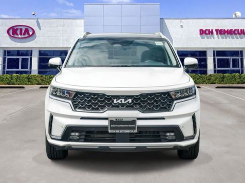 Certified 2023 Kia Sorento EX w/ Panoramic Sunroof Package FWD image 2