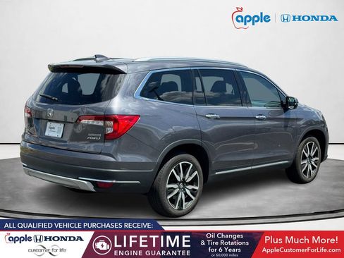 Used 2019 Honda Pilot Touring image 5