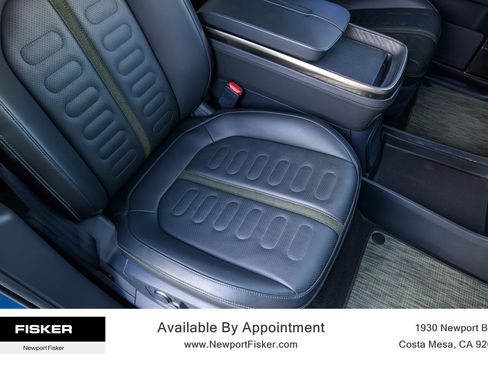 Used 2022 Rivian R1T Launch Edition image 36