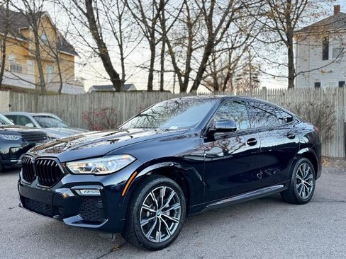 Used 2020 BMW X6 xDrive40i w/ Executive Package image 2