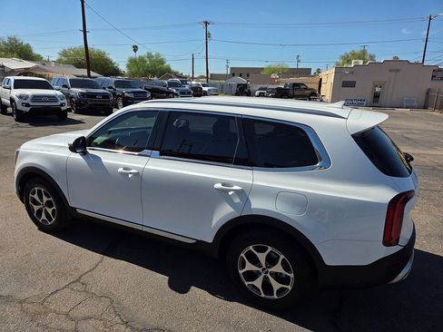 Used 2020 Kia Telluride EX FWD image 19