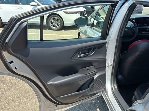 Used 2024 Toyota Prius Prime FWD image 20