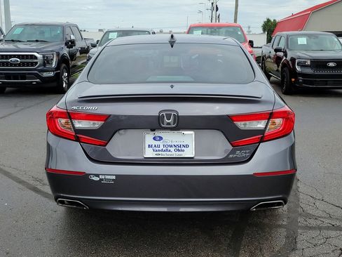 Used 2019 Honda Accord Sport image 5