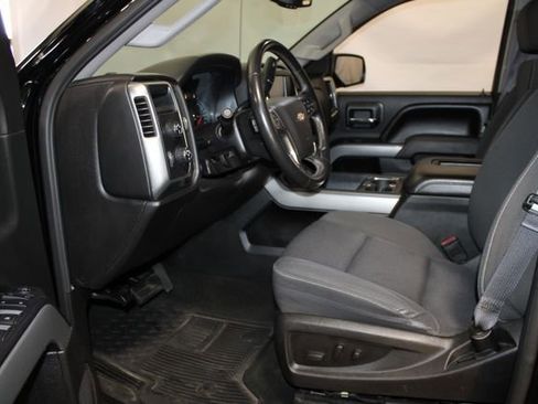 Used 2016 Chevrolet Silverado 1500 LT w/ Midnight Edition image 6