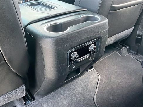 Used 2021 Chevrolet Tahoe Premier RWD image 10