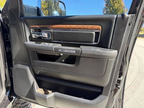 Used 2016 RAM 2500 Laramie image 22