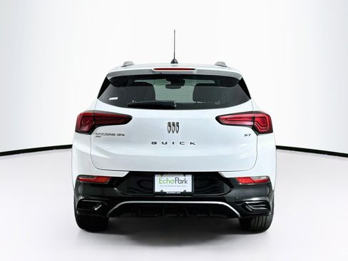 Used 2024 Buick Encore GX Sport Touring AWD/4WD image 7