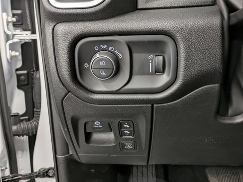 Used 2025 RAM 1500 Big Horn AWD/4WD image 21