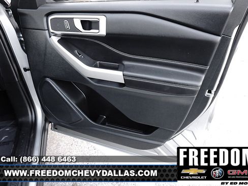 Used 2024 Ford Explorer XLT w/ Equipment Group 202A image 36