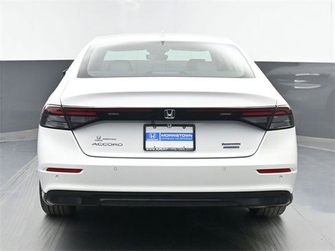 New 2025 Honda Accord Touring image 9