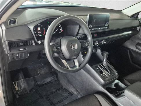 Used 2024 Honda CR-V LX image 10