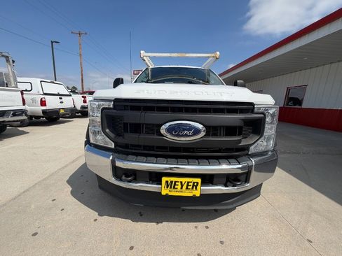 Used 2021 Ford F450 XL w/ Power Equipment Group image 3