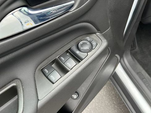 Certified 2024 Chevrolet Equinox RS w/ LPO, Floor Liner Package FWD image 25