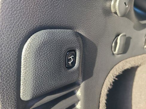Used 2019 Jeep Grand Cherokee Limited AWD/4WD image 20