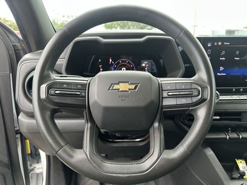 Used 2023 Chevrolet Colorado W/T w/ WT Convenience Package RWD image 11