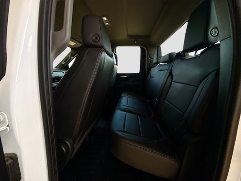 Used 2020 Chevrolet Silverado 2500 W/T image 21