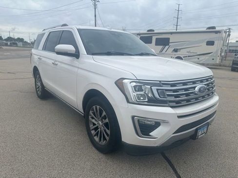 Used 2018 Ford Expedition Limited w/ Equipment Group 301A AWD/4WD image 5