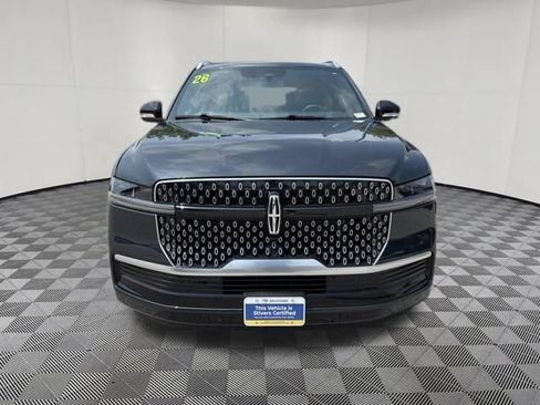 Certified 2026 Lincoln Navigator Reserve AWD/4WD image 14