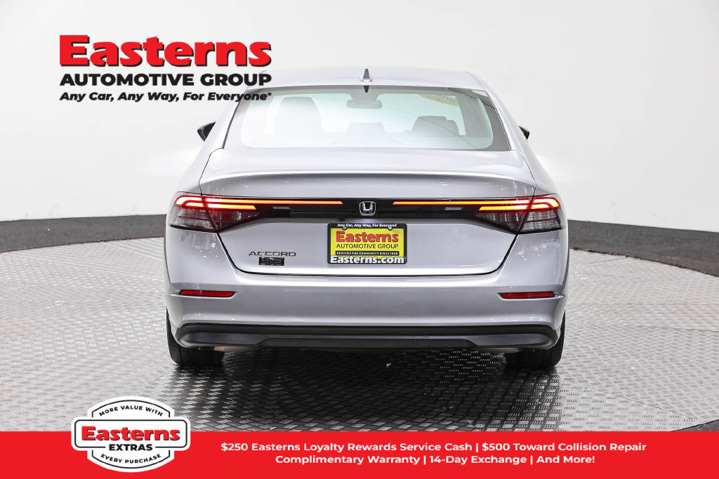 Used 2023 Honda Accord LX image 7