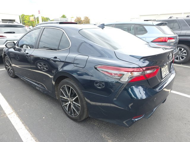 Used 2021 Toyota Camry SE FWD image 8