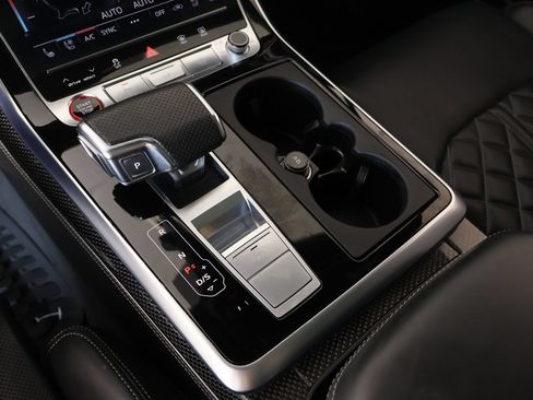 Used 2023 Audi SQ7 Prestige AWD/4WD image 8