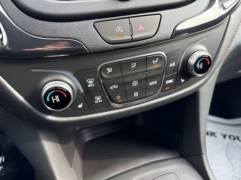 Used 2023 Chevrolet Equinox RS image 30