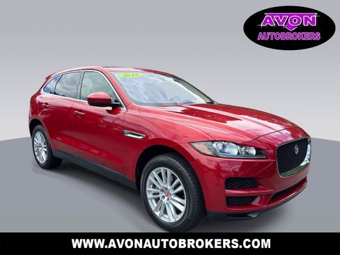 Used 2019 Jaguar F-PACE Prestige AWD/4WD image 1