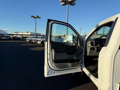 New 2026 Ford F550 2WD Regular Cab Super Duty image 10