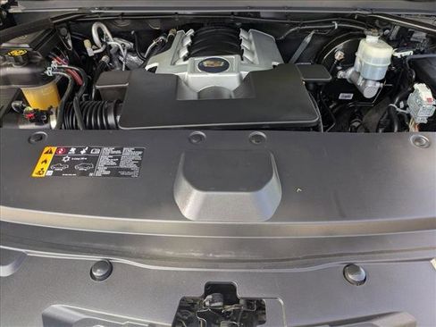 Used 2019 Cadillac Escalade ESV Luxury image 23