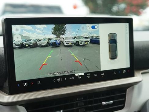 Used 2026 Ford Explorer Active RWD image 29