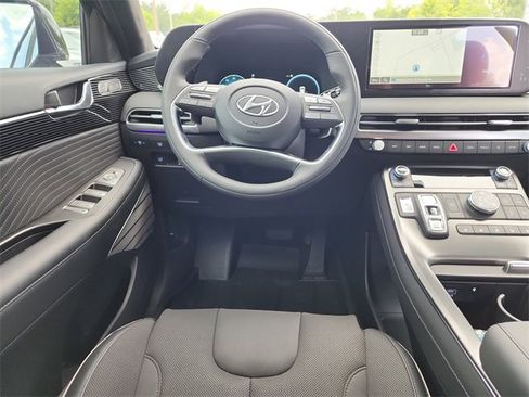 New 2025 Hyundai Palisade Calligraphy image 12