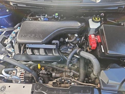 Used 2018 Nissan Rogue Sport SV w/ SV Technology Package FWD image 23