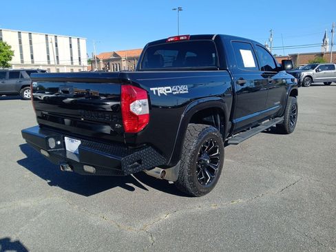 Used 2015 Toyota Tundra SR5 w/ TRD Off Road Package image 5
