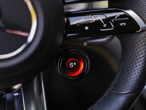 Used 2022 Mercedes-Benz AMG GT 53 w/ Driver Assistance Package image 31