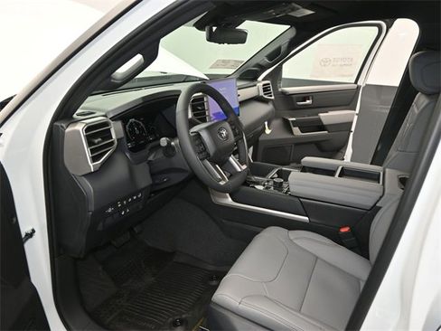 New 2026 Toyota Tundra Limited image 4