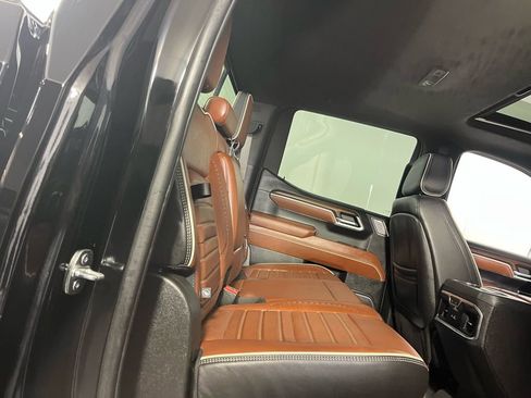 Used 2024 GMC Sierra 1500 Denali Ultimate image 28