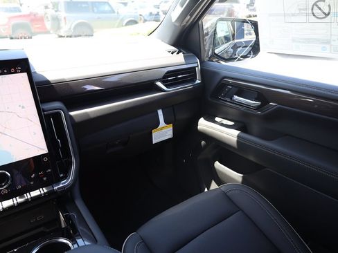 New 2026 GMC Yukon XL Elevation AWD/4WD image 21