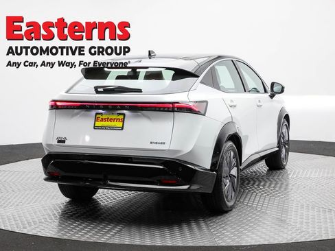 Used 2023 Nissan Ariya FWD image 5