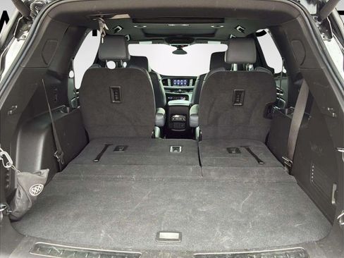 Used 2023 Buick Enclave Essence w/ Experience Buick Package FWD image 25