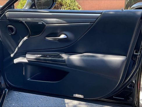 Used 2020 Lexus ES 350 F Sport w/ Accessory Package FWD image 23