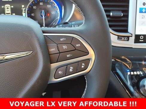 New 2026 Chrysler Voyager LX image 17