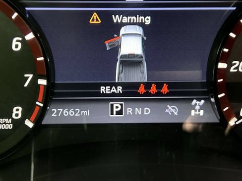 Used 2024 Nissan Frontier PRO-4X w/ Pro Premium Package AWD/4WD image 19