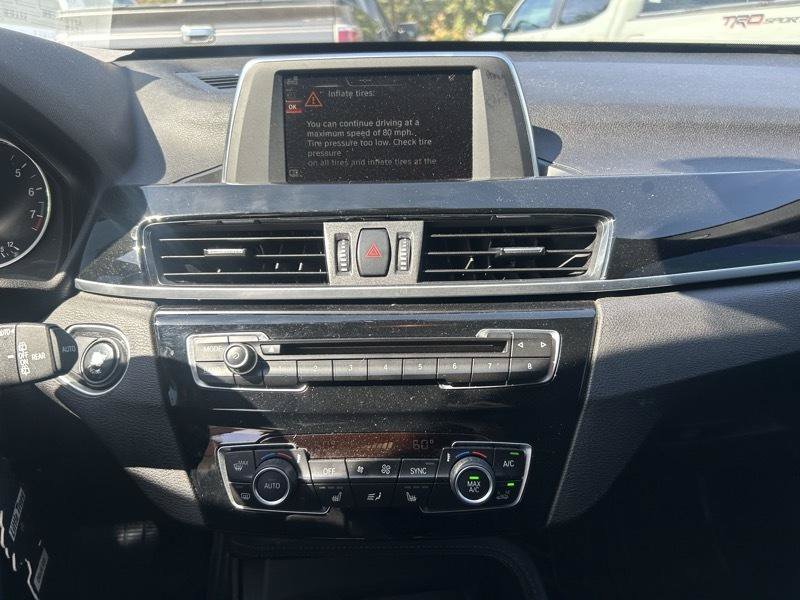 Used 2017 BMW X1 sDrive28i FWD image 12
