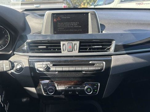 Used 2017 BMW X1 sDrive28i FWD image 12