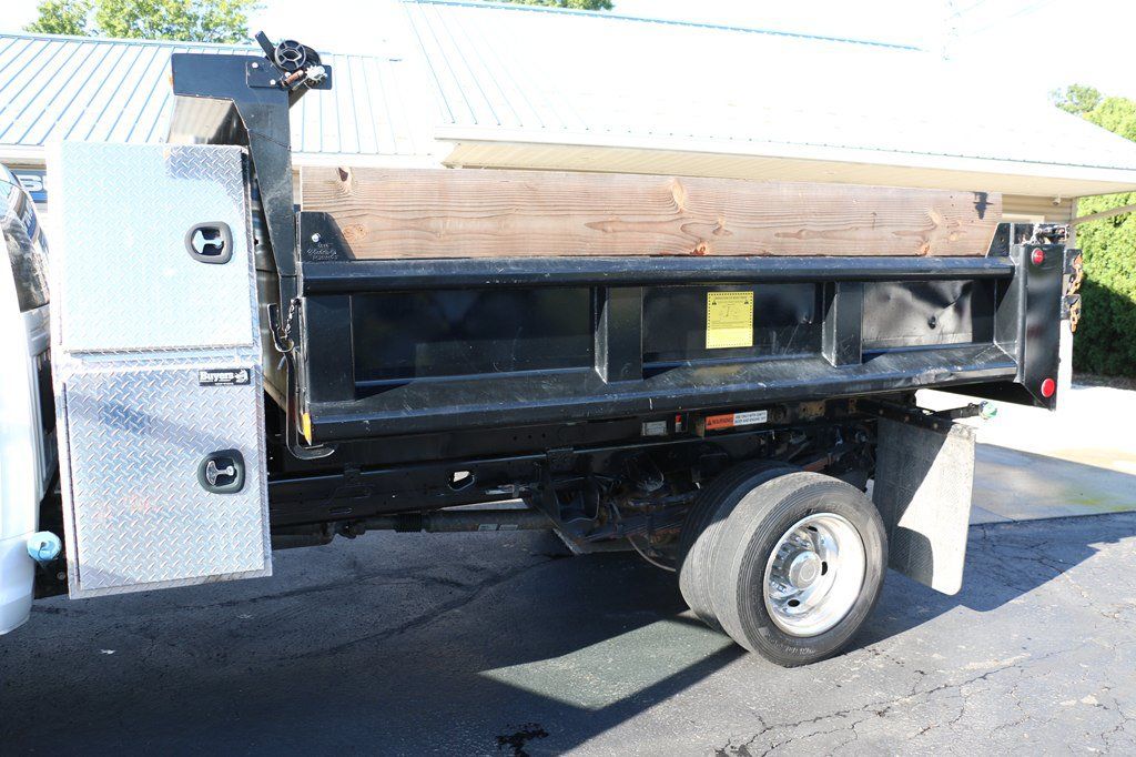 Used 2020 RAM 5500 Tradesman RWD image 29
