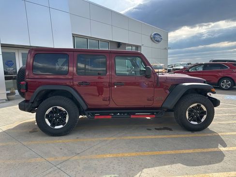 Used 2021 Jeep Wrangler Unlimited Rubicon AWD/4WD image 8