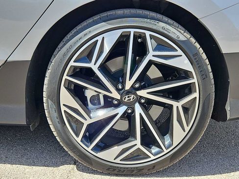 Used 2023 Hyundai Ioniq 6 SEL RWD image 13