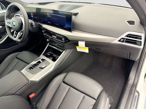 New 2026 BMW 330i Sedan w/ M Sport Package RWD image 16