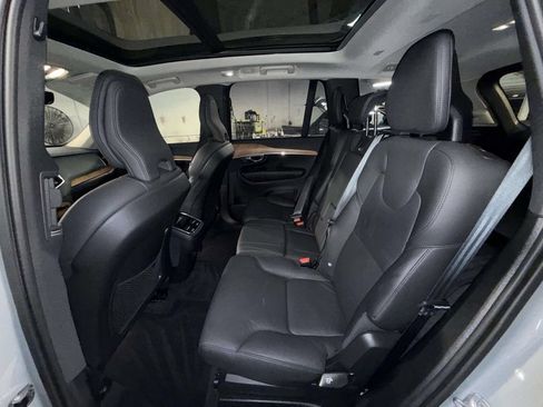 Used 2024 Volvo XC90 B6 Plus w/ Protection Package Premier AWD/4WD image 19