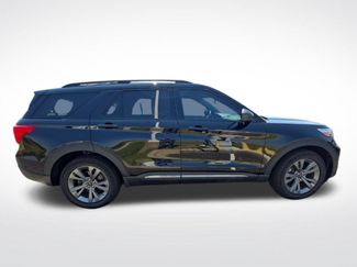 Used 2021 Ford Explorer XLT w/ Equipment Group 202A AWD/4WD video 2